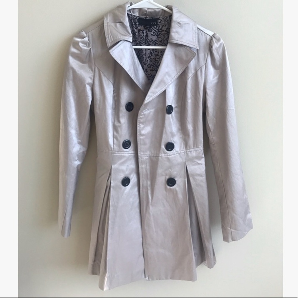 • Forever 21 Silver Toned Trench Coat •